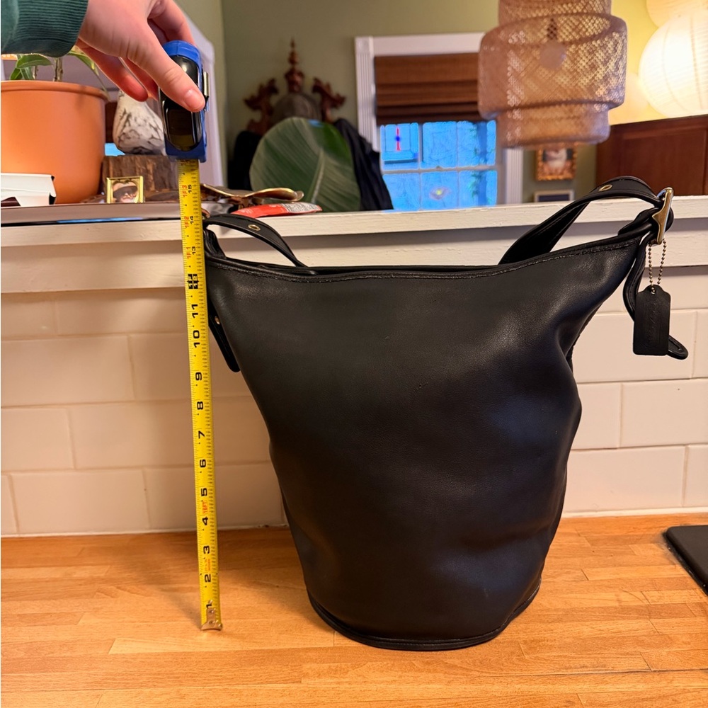 Vintage Coach Bucket Bag - Picture 5 of 13